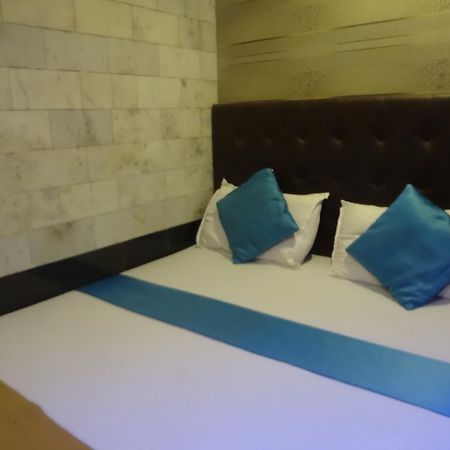 Zahra Guest House Mumbai Exterior photo